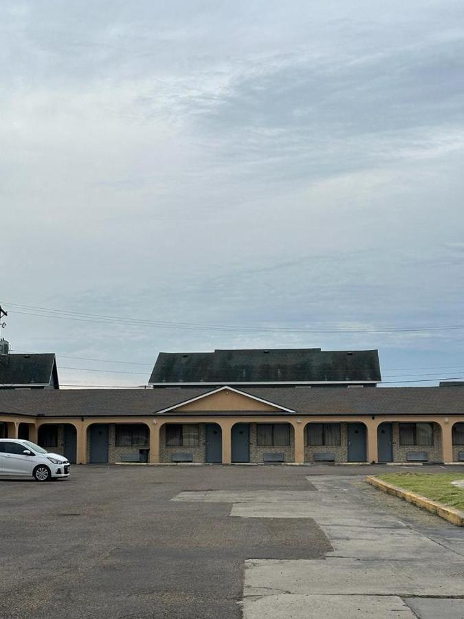 Executive Inn Robstown Exterior photo